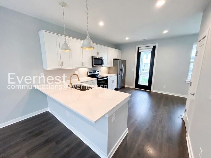 206 Jeffries Way - Photo 5 of 23