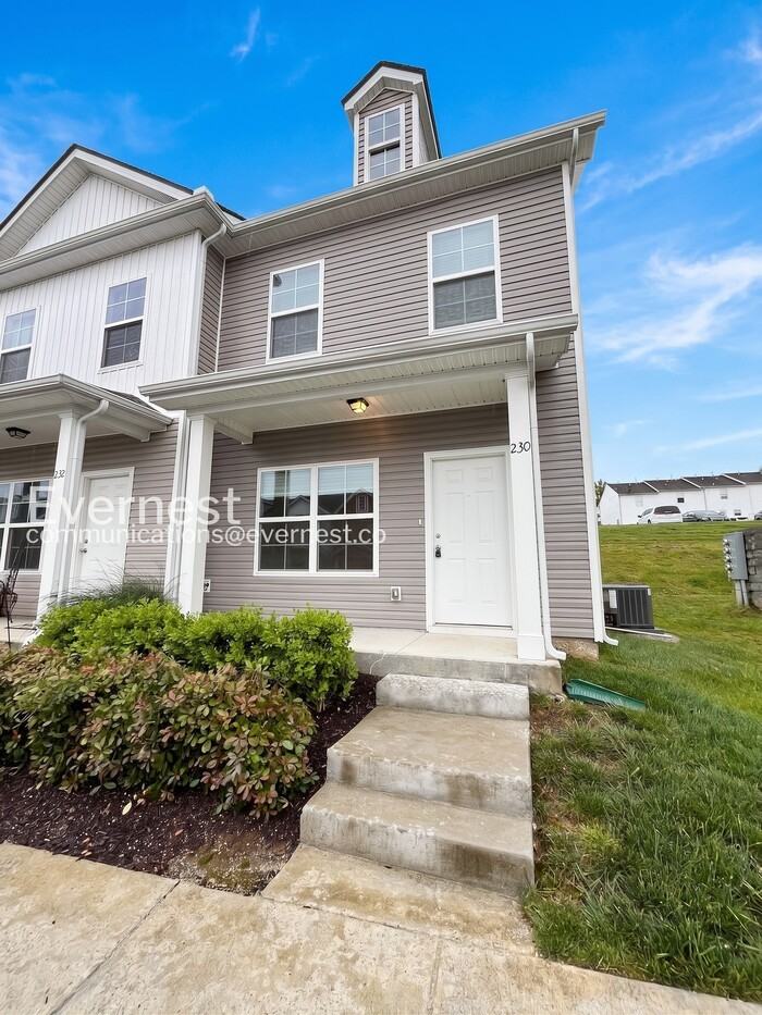 230 Tara Ct - Photo 2 of 21