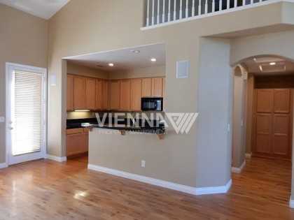 12136 Gold Bluff Ln - Photo 5 of 29