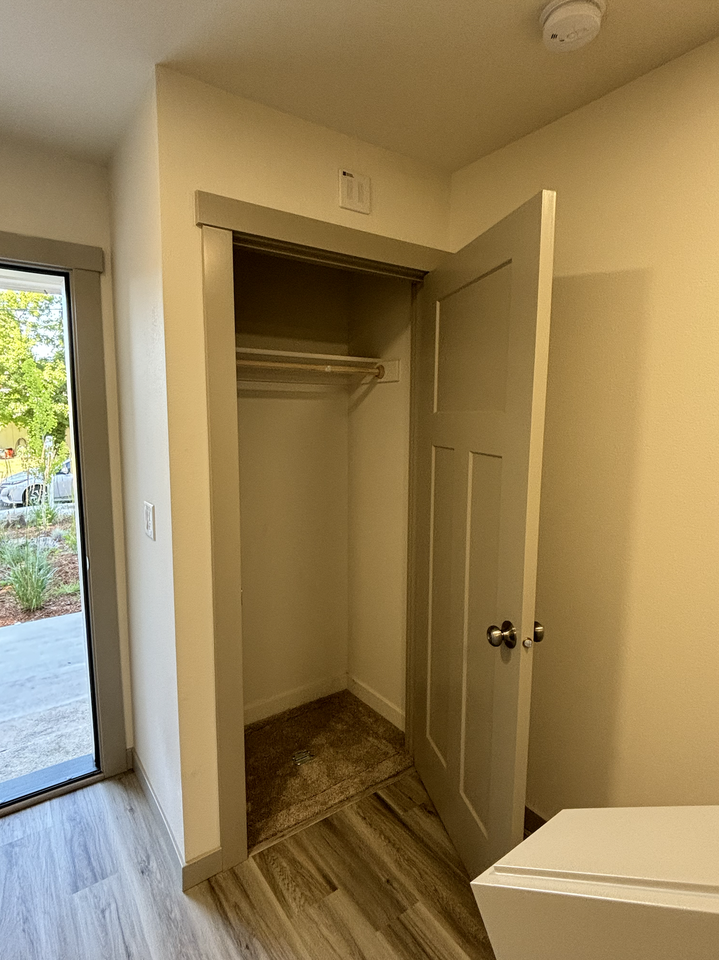 2260 Simpson Street Southeast - Photo 3 of 26