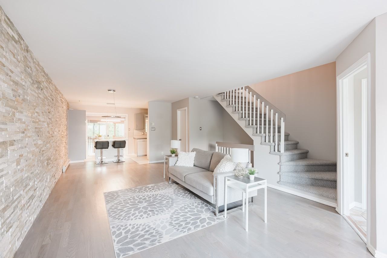 122 Rue René-Émard - Photo 2 of 20