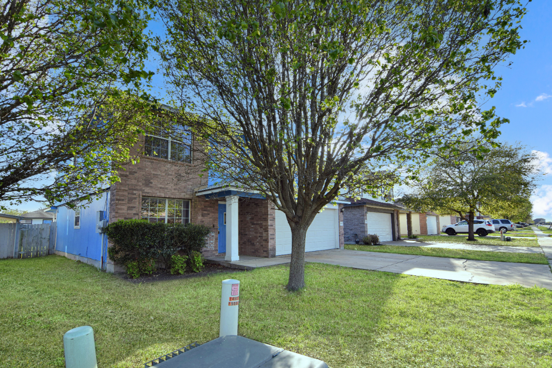 5006 Causeway Ct #NA - Photo 3 of 29