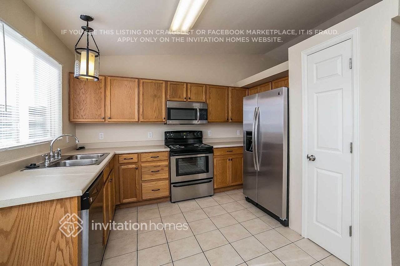 6139 Miramont St - Photo 6 of 18