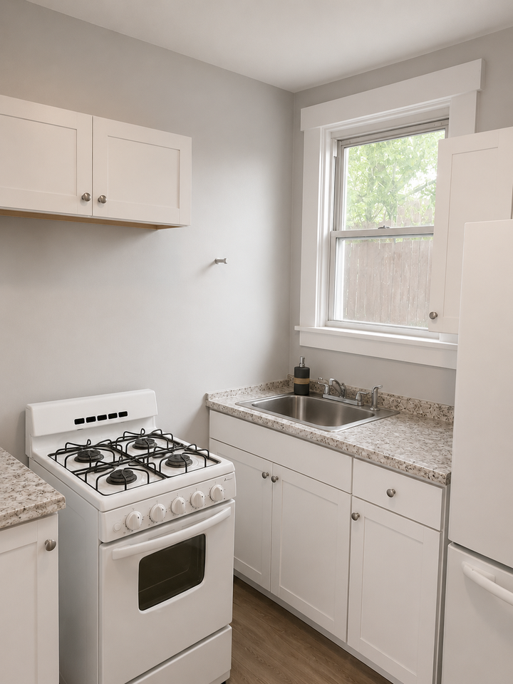 749 Hampshire Avenue - Photo 4 of 6