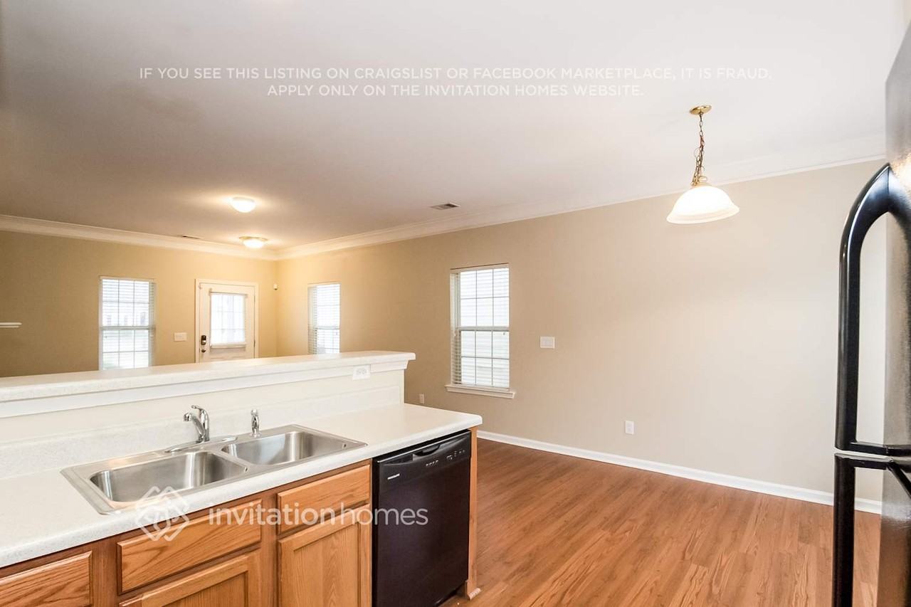 1361 Raven Rock Trl Nw - Photo 7 of 17
