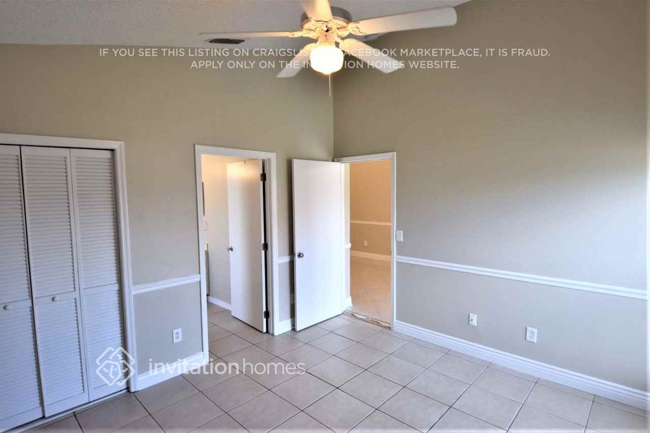 2900 Cool Breeze Cir - Photo 7 of 12