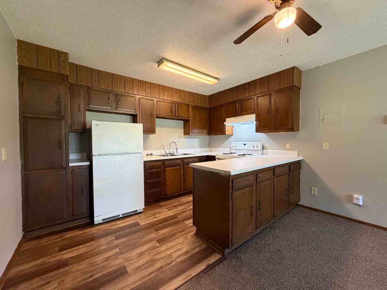 461 Grant - Photo 2 of 15