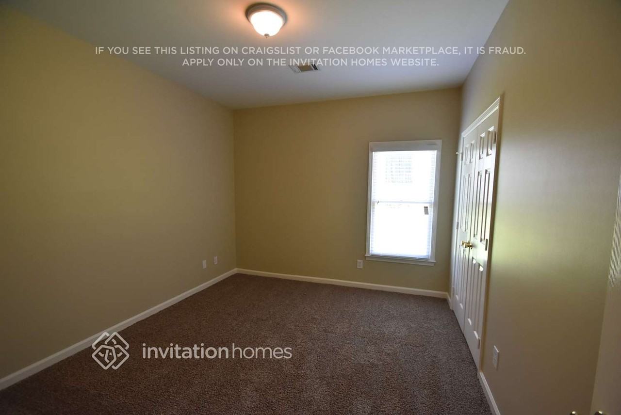 2025 Fairway Close Ter - Photo 7 of 12