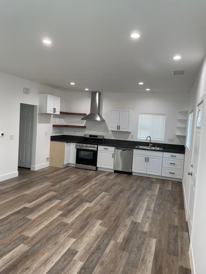 143 N Barranca Ave #143 - Photo 2 of 10