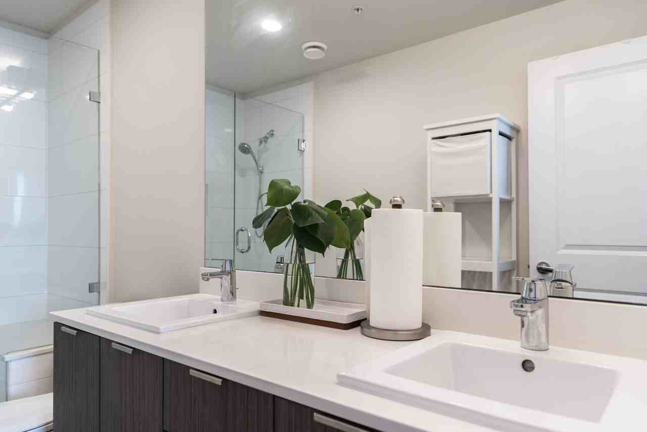 9877 University Crescent - Photo 17