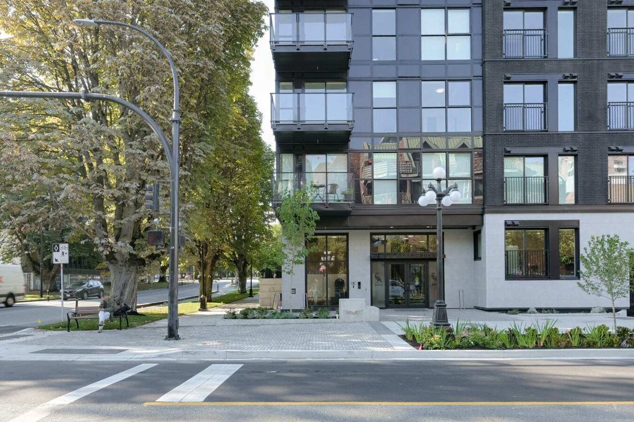 Raven Apartments - Photo 3 of 39