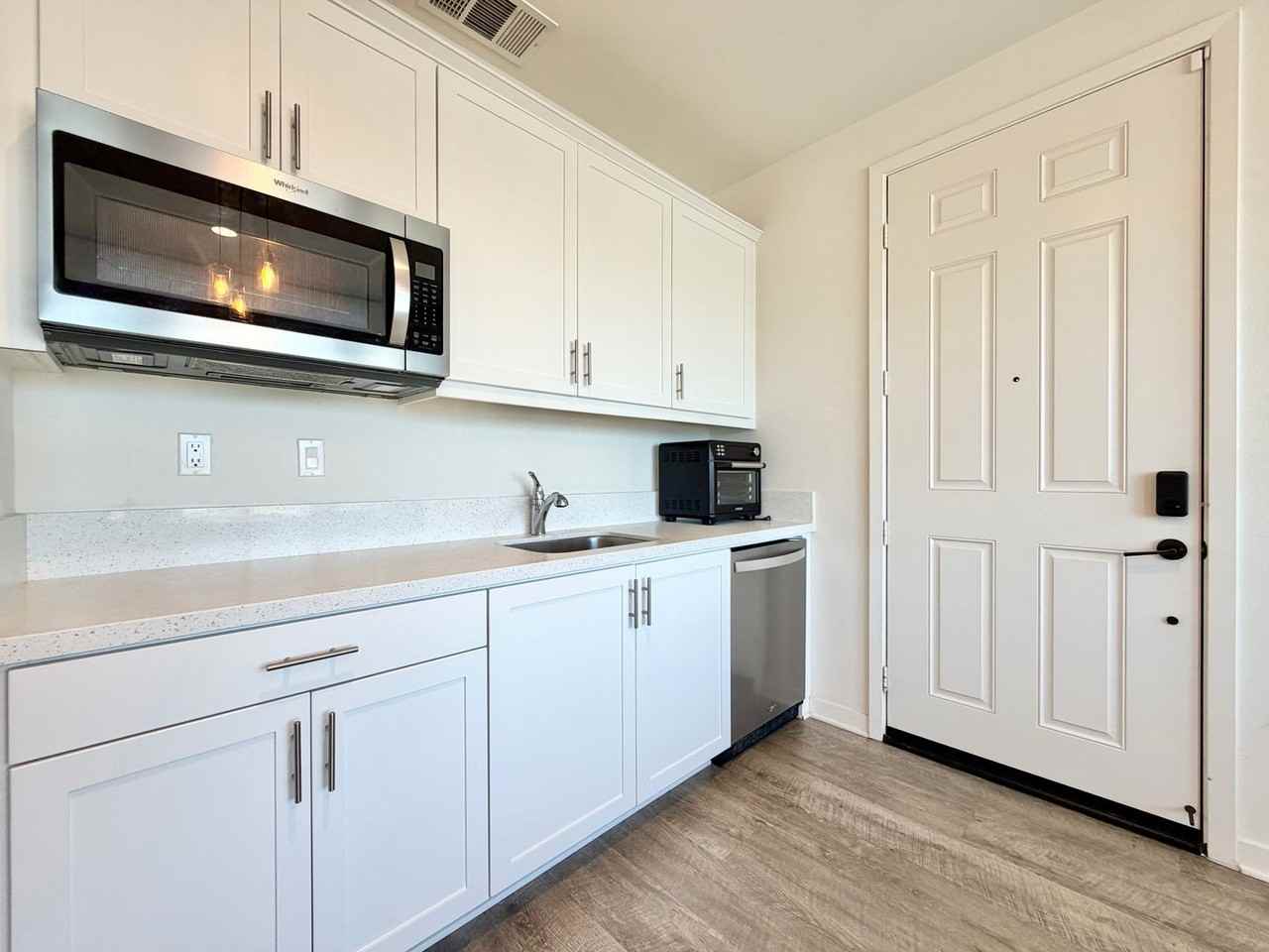 30411 Ridgecrest Rd - Photo 5 of 12
