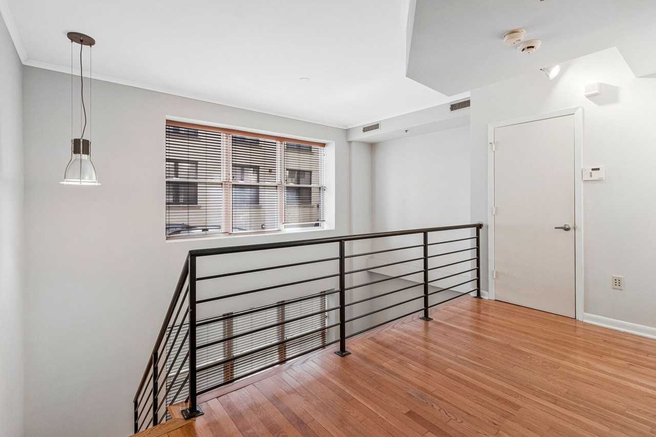1437 Rhode Island Ave Nw - Photo 3 of 34