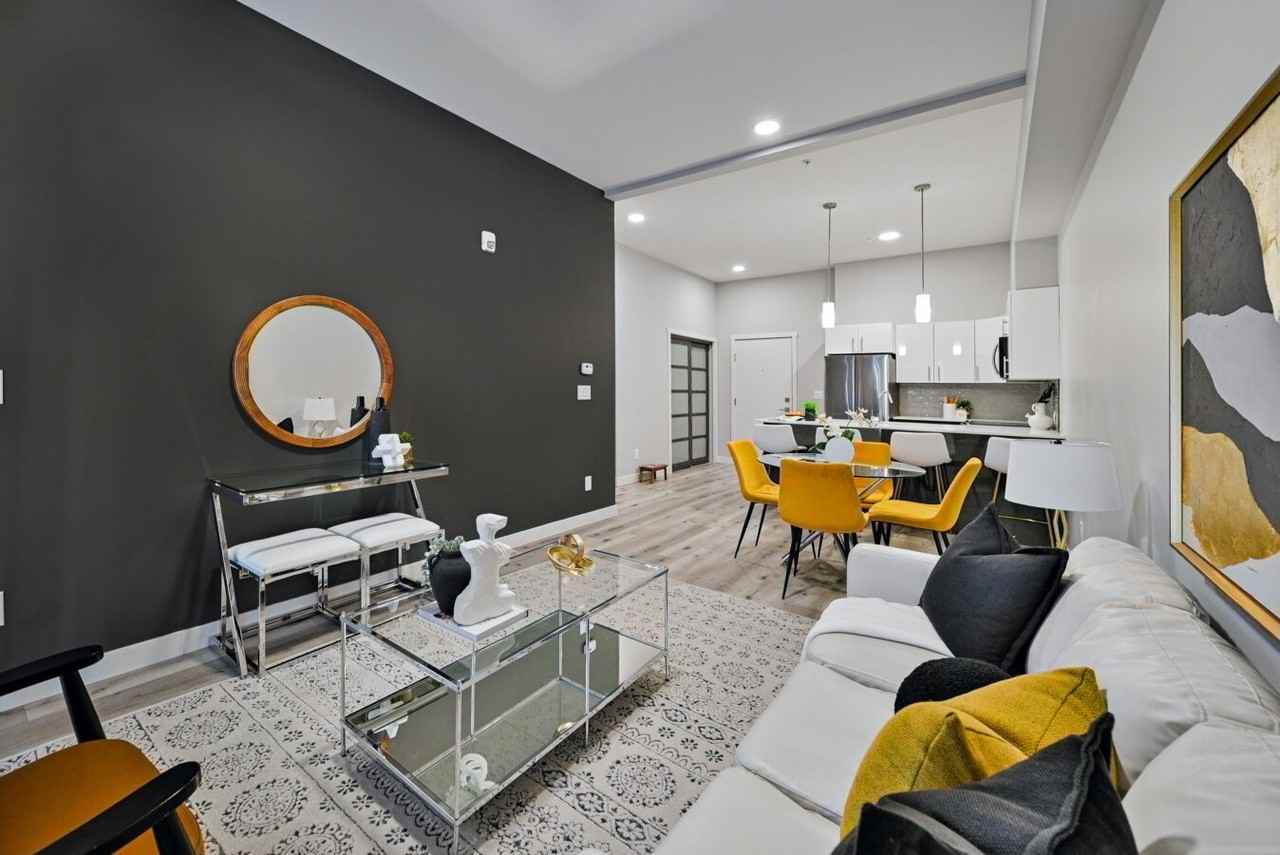 Crossings at the Refinery District Apartments - Photo 5 of 50