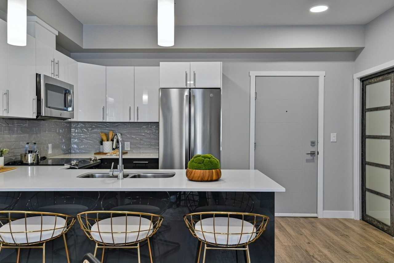 The Allure Apartments - Photo 7 of 41