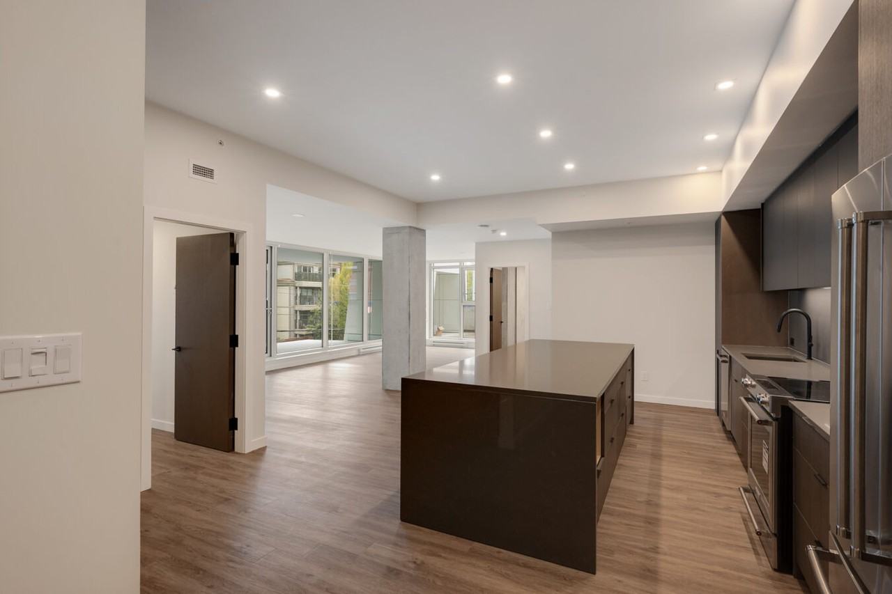 The Wedge Apartments - Photo 7 of 50