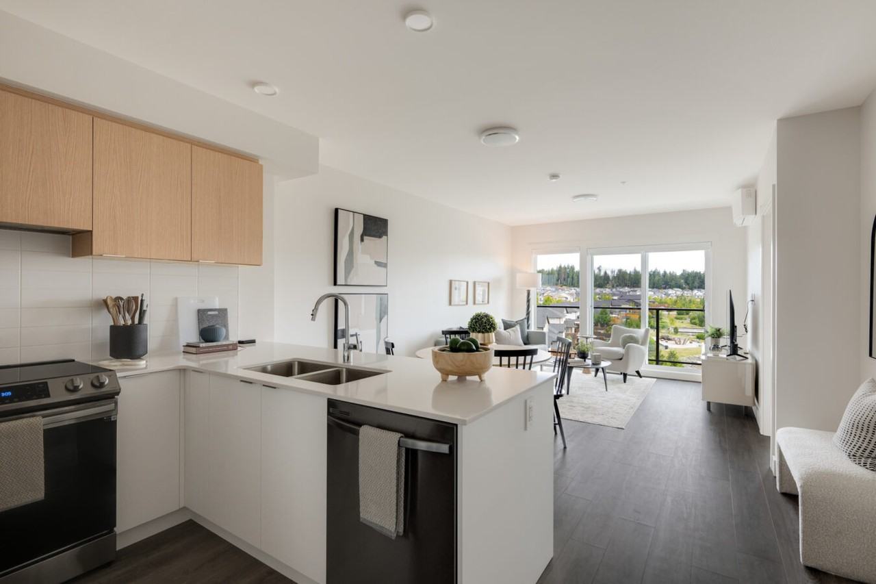 Vantage Apartments at Royal Bay - Photo 6 of 50