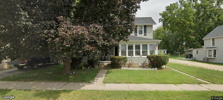 226 Summit Ave - Photo 2 of 2