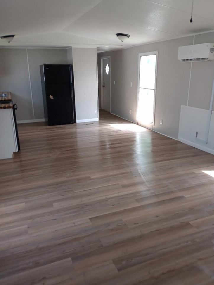 675 Airport Rd - Photo 3 of 11