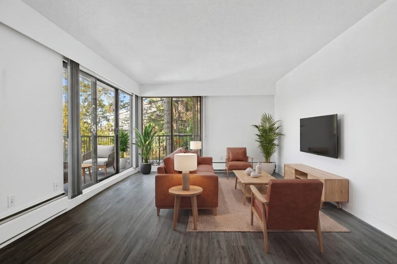 The Dorchester Apartments - Photo 4 of 14