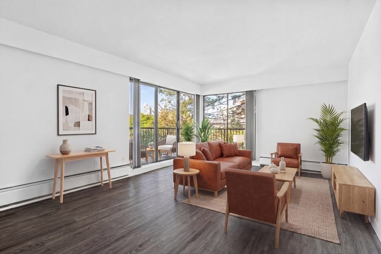 The Dorchester Apartments - Photo 5 of 14
