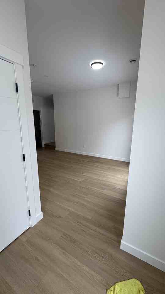 116 43 Ave Ne - Photo 5 of 22