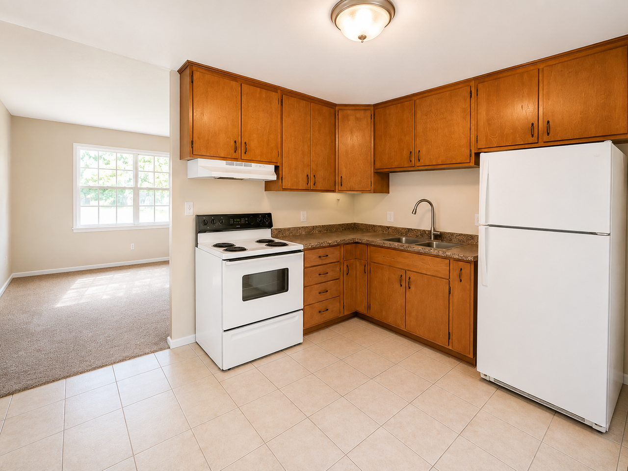 602 Macarthur Dr - Photo 2 of 4
