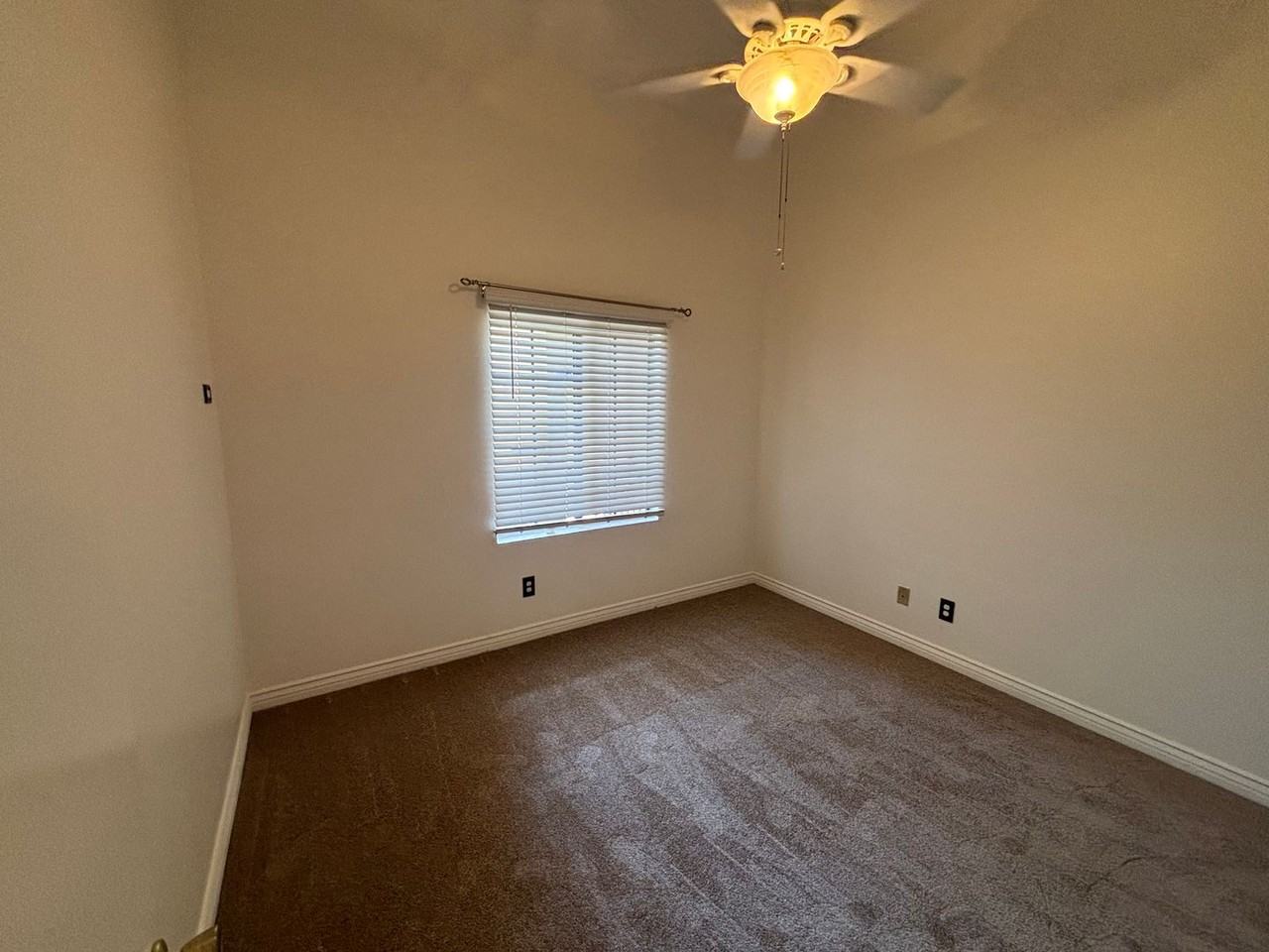 18211 Flynn Dr #144 - Photo 7 of 12