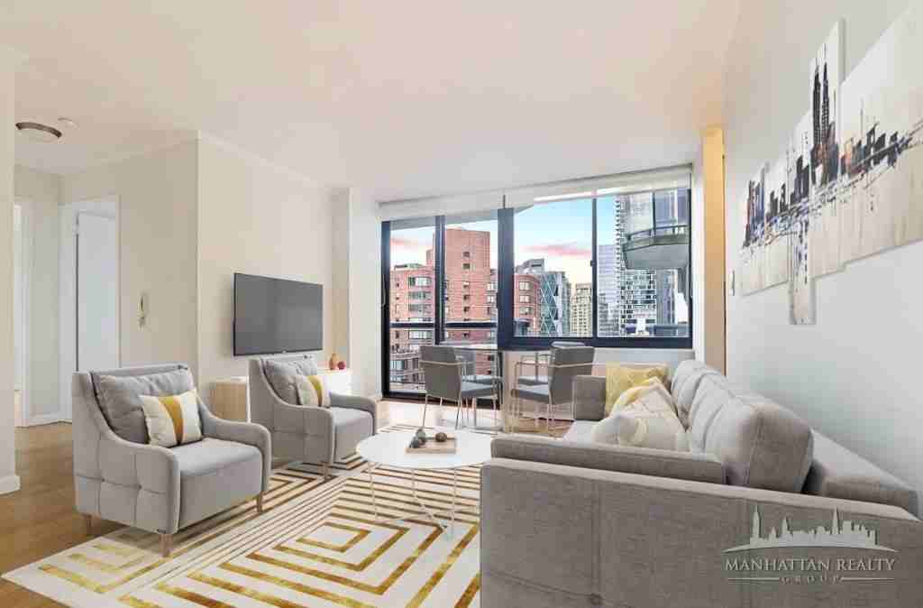 W 48th St #18N - Photo 3 of 11