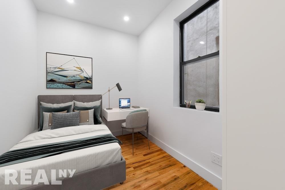 Stanton St #4D - Photo 4 of 7