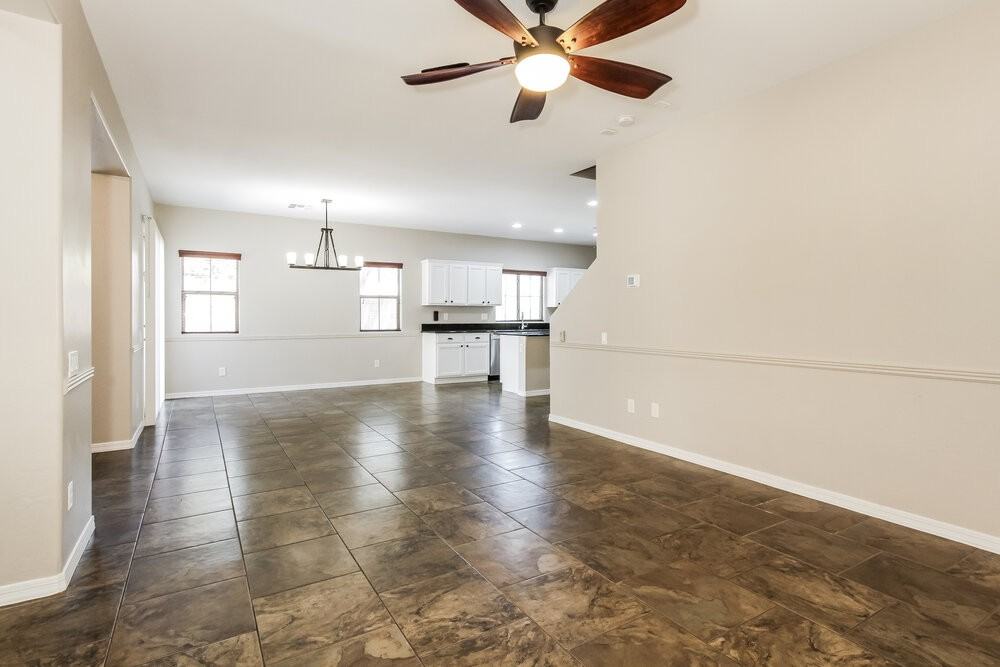 26681 N Babbling Brook Dr - Photo 4 of 17