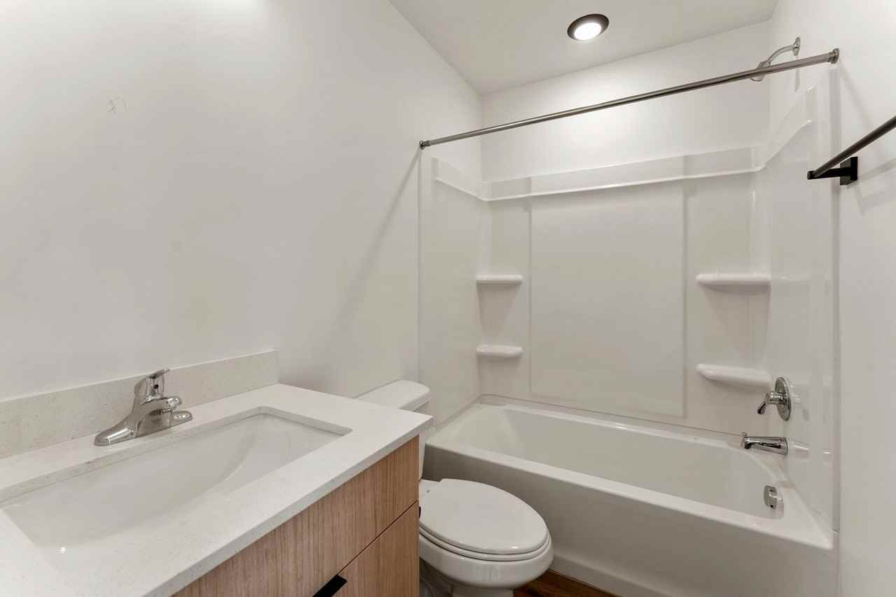 Coal Creek Townhomes - Photo 5 of 50