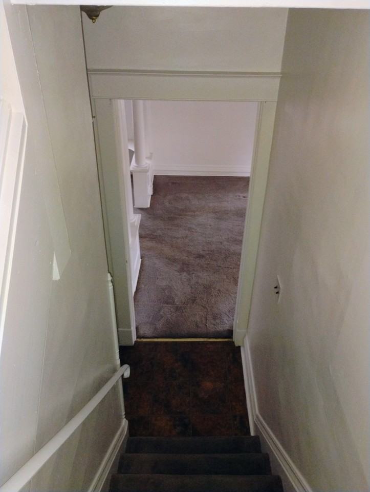 1122 Pinewood Ave - Photo 5 of 22