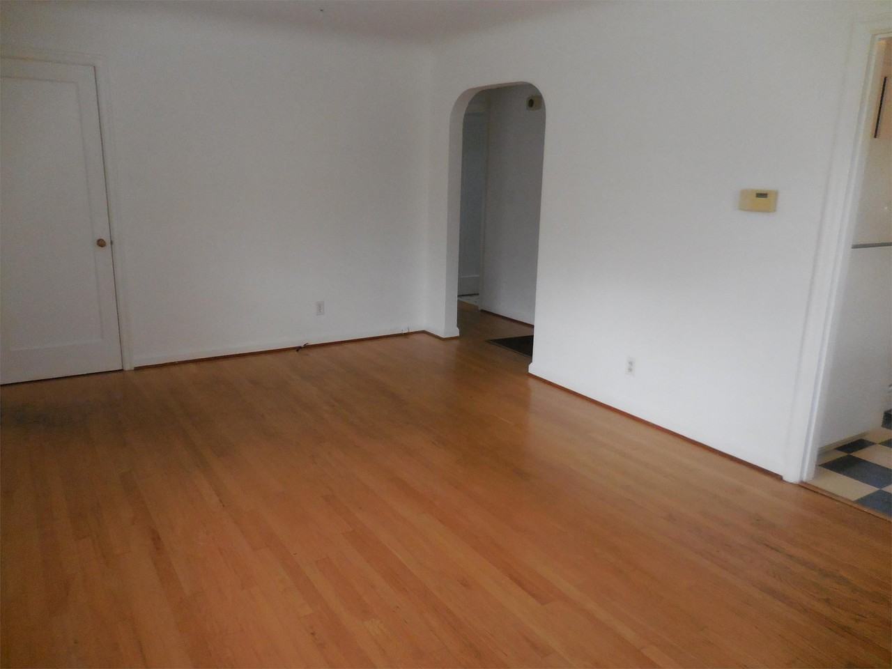 4121 Se Ellis St #1 - Photo 5 of 16