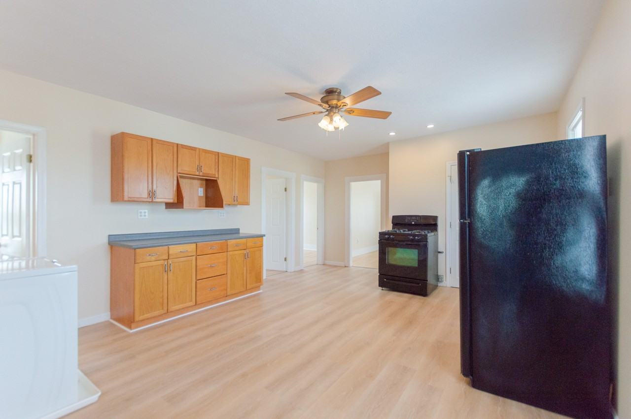 311 Calef Rd #3 - Photo 4 of 12