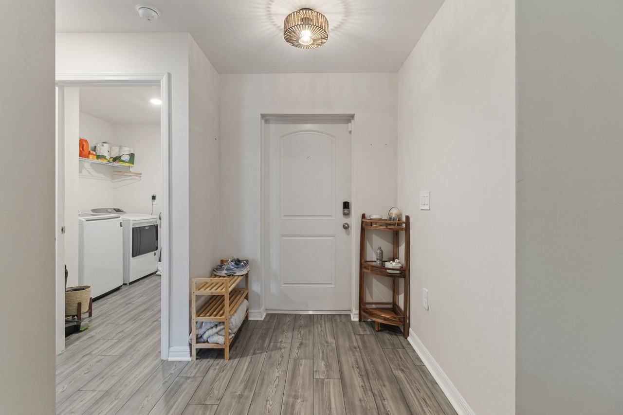 3609 Markle Ave #1 - Photo 3 of 46