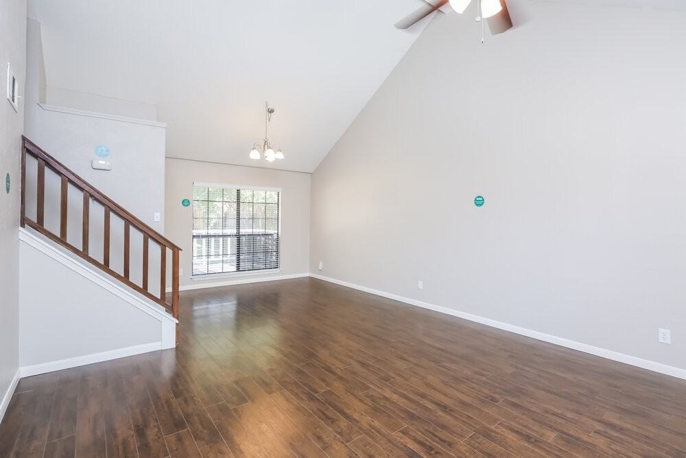 3725 Whitefern Dr - Photo 6 of 17