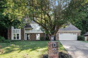 featured image of 2279 Hickory Path Dr