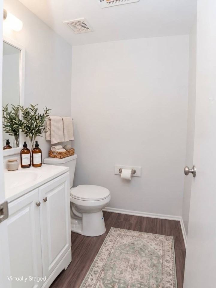 Brookville Townhomes - Photo 7 of 8