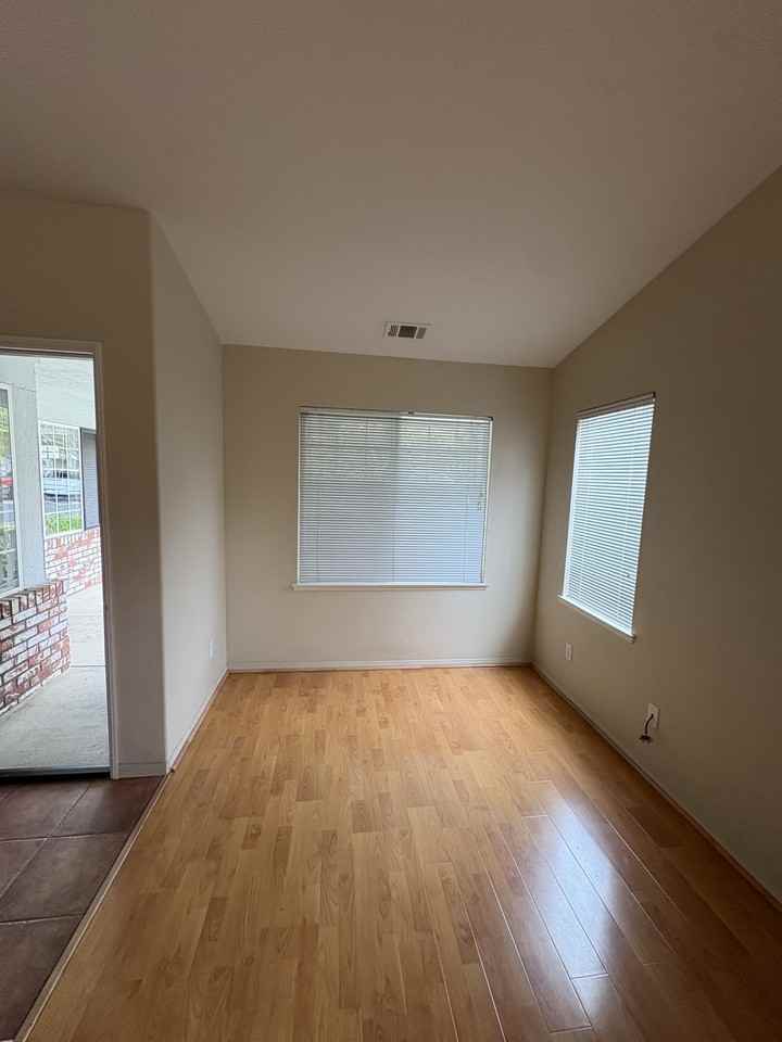155 Kalley Dr #1 - Photo 3 of 10