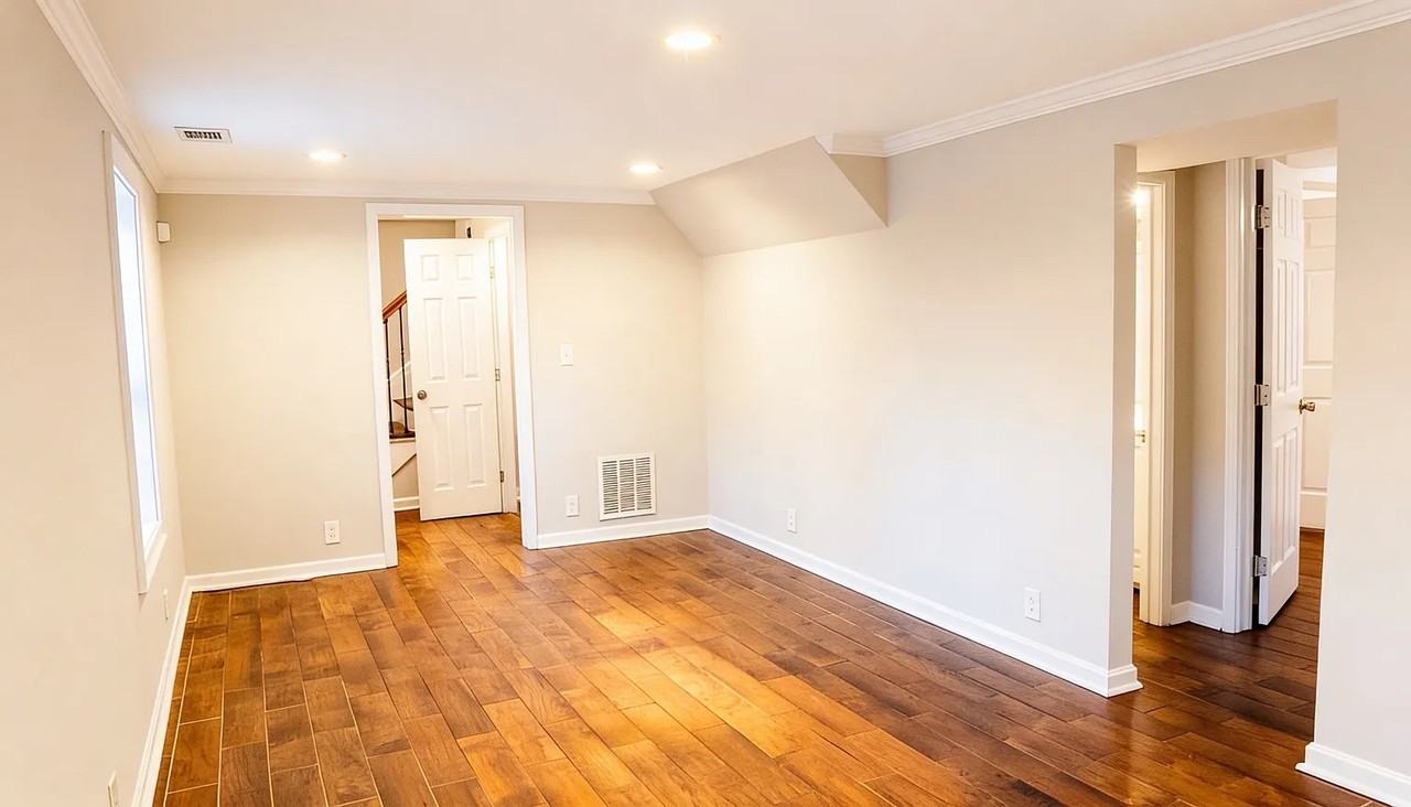 4365 York Rd - Photo 2 of 5