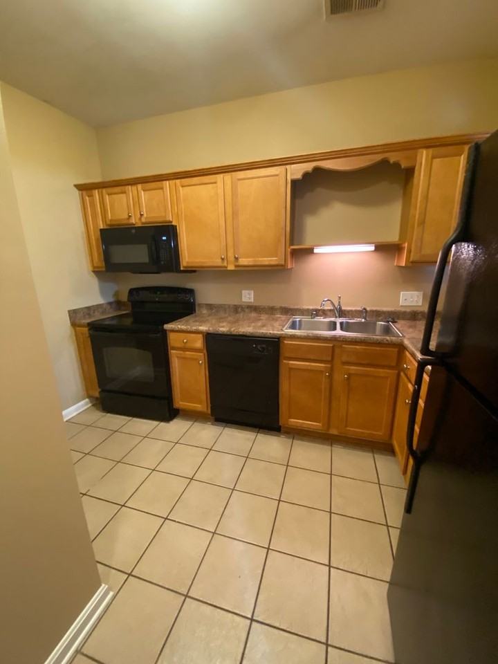 Westport Woods, LLC - Photo 3 of 23