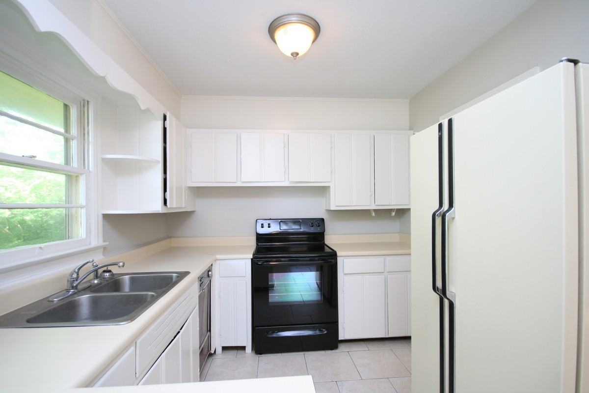 407 Warner St Nw #1 - Photo 4 of 20