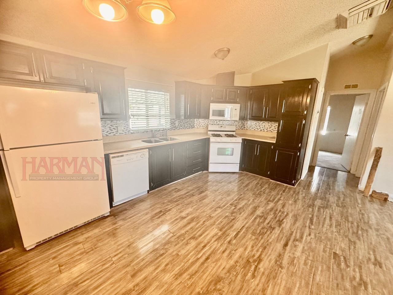 863 Artesian Rd #1 - Photo 7 of 25