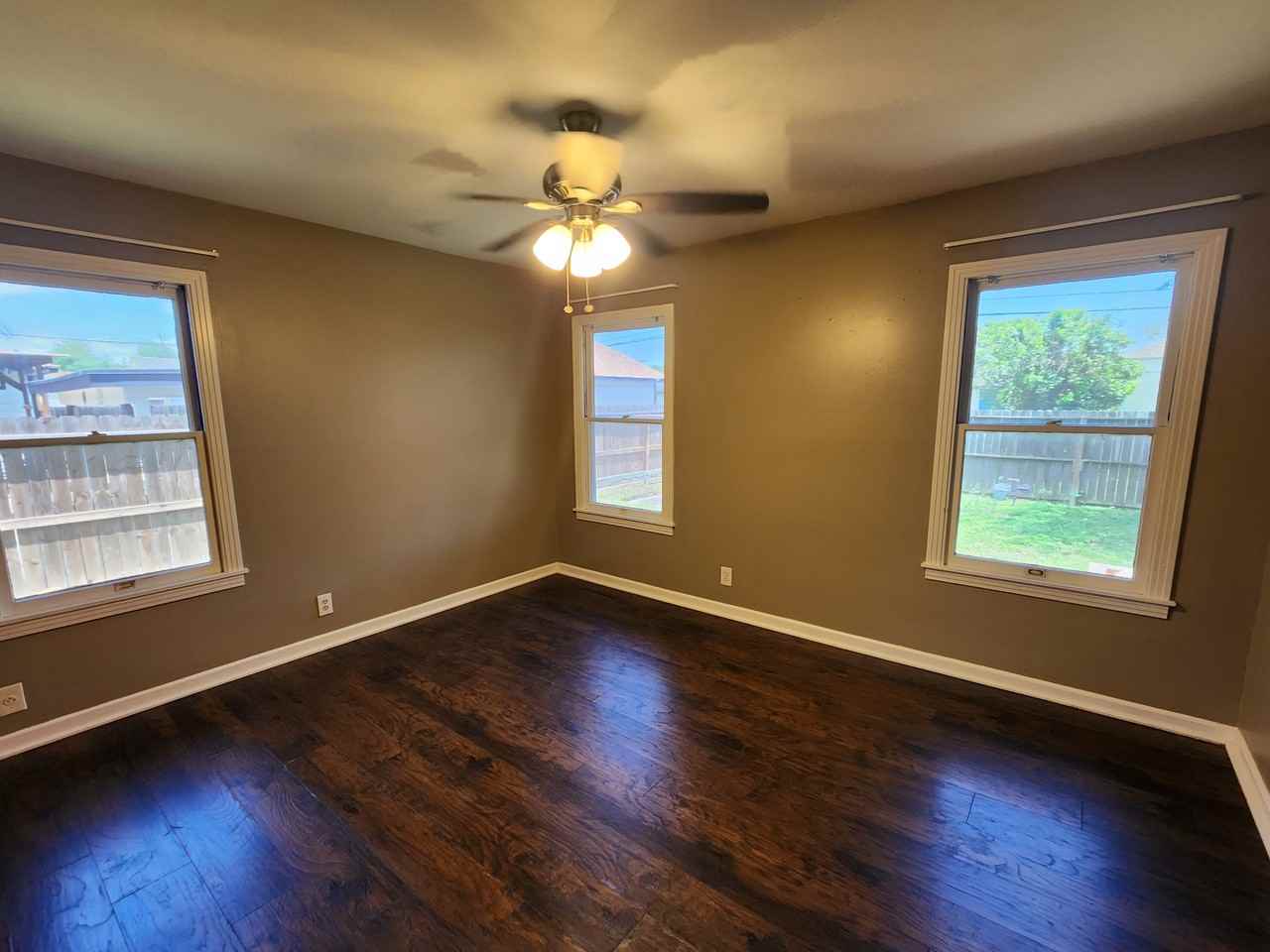 937 Rossi Dr #1 - Photo 6 of 9