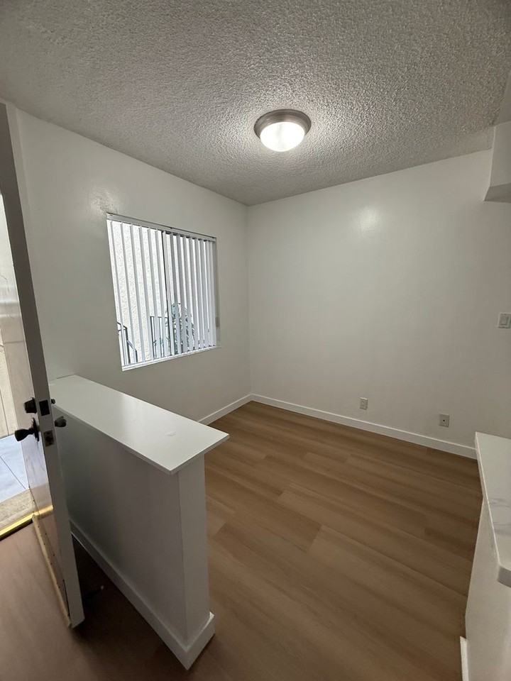 (Arely:B) 350 S. Sierra Madre Blvd - Photo 5 of 31