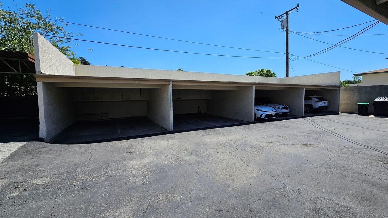 (Arely:B) 350 S. Sierra Madre Blvd - Photo 7 of 31