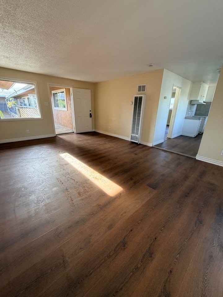 3526 Lou Ella Ln - Photo 3 of 11