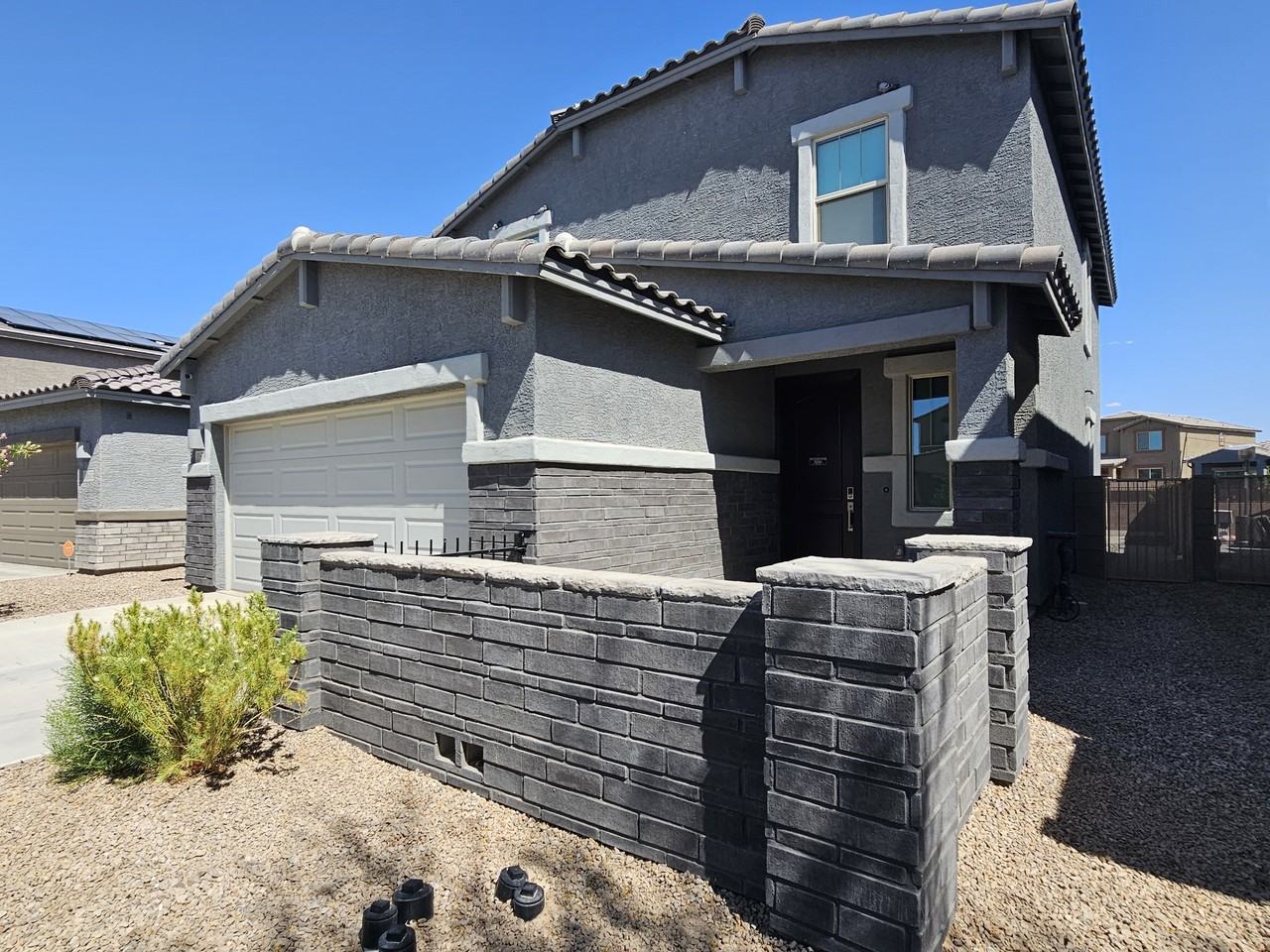 10679 W Golson Dr #1 - Photo 3 of 36