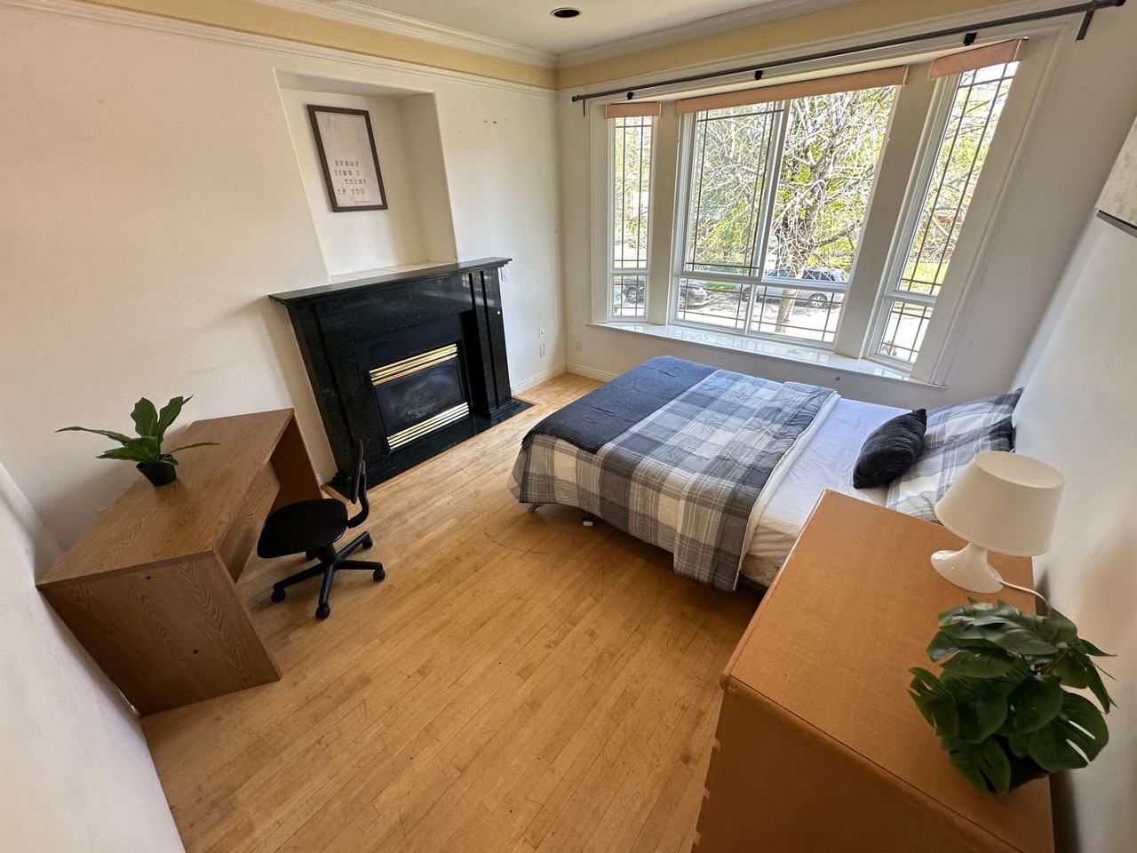 5445 Bruce Street - Photo 6 of 7